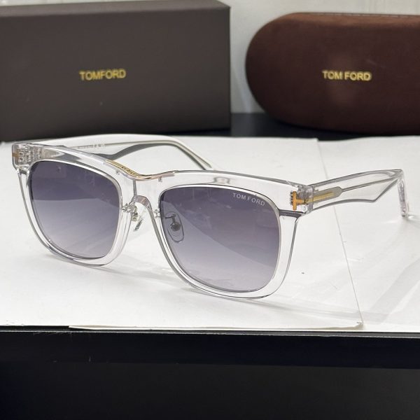 Tom Ford Gradient Clear Sunglasses Top Quality（Replica）