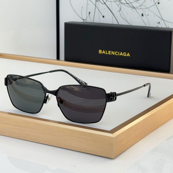 Balenciaga  Hollow metal Logo   sunglasses Top quality （Replica） - Image 2