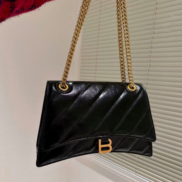 Balenciaga Crush Quilted Leather Bag - Image 4