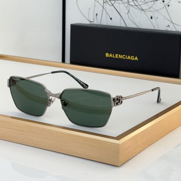 Balenciaga  Hollow metal Logo   sunglasses Top quality （Replica） - Image 4