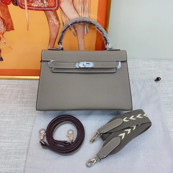 Hermès Kelly22 Handbag (Replica) - Image 9