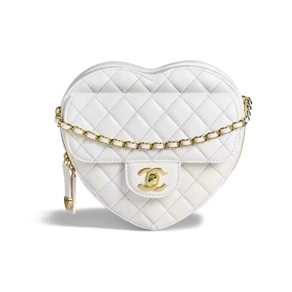 Chanel  Heart Bag (Perfect Replica）